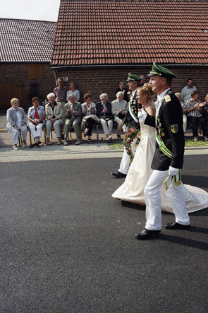 2V3_46KREISSSCHUETZENFEST_I7.gif (106224 Byte)